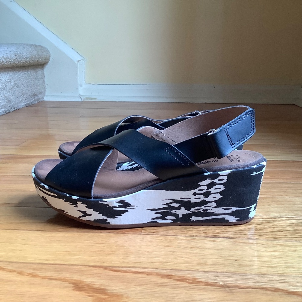 Clarks Collection Leather Wedge Sandals - Stasha Hale Black White SZ 9 - Picture 2 of 14